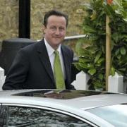 Cameron vote delayed by roof prank
